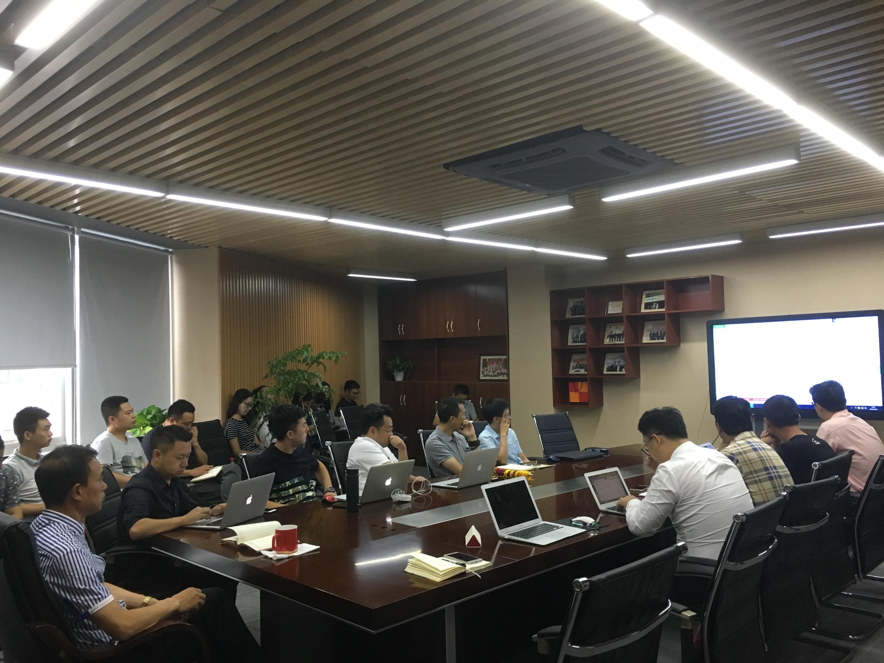 個人團隊共發(fā)展，新天杰傳媒召開8月經(jīng)營會議